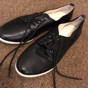 Calvin Klein black leather oxfords